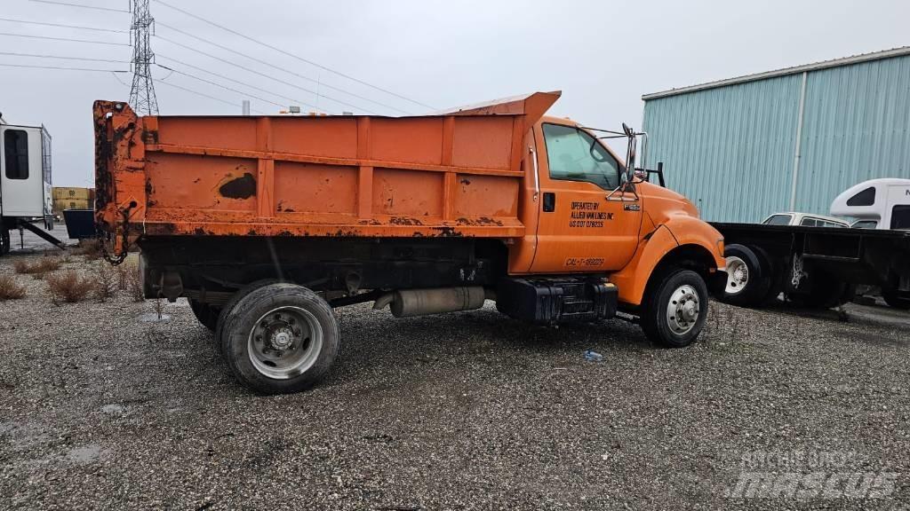 Ford F 650 自卸式货车