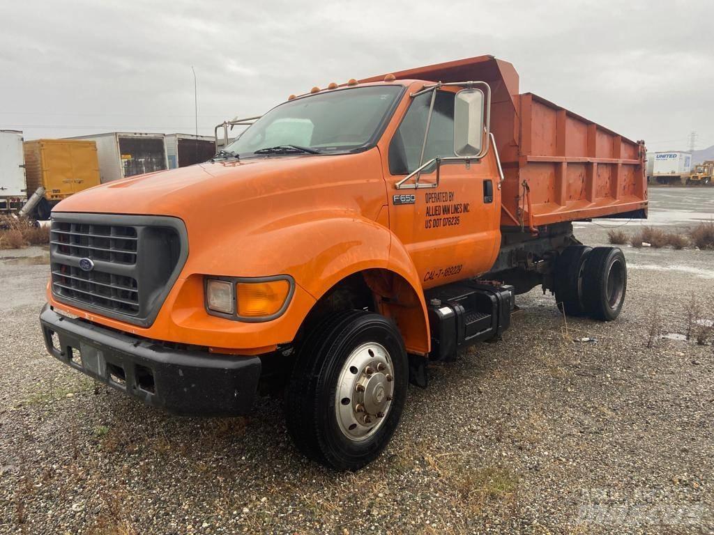 Ford F 650 自卸式货车