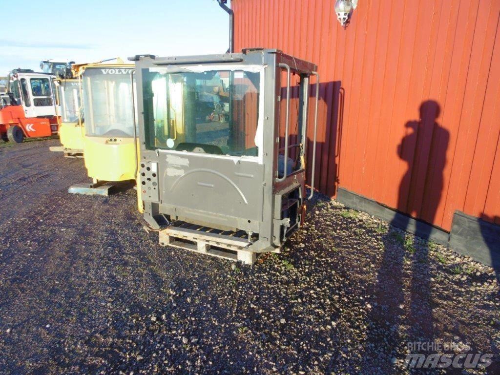  Hytt Volvo L60F 驾驶室与内部