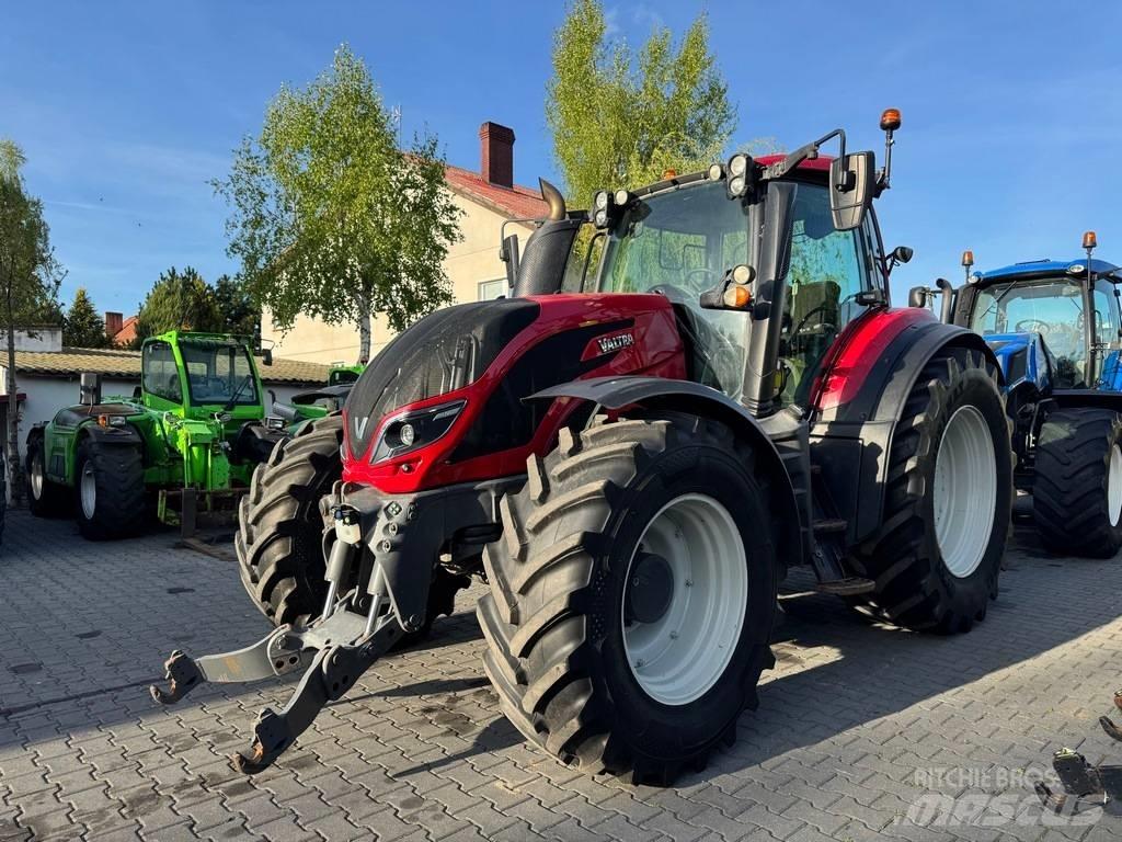 Valtra T234 VERSU 拖拉机/农用车