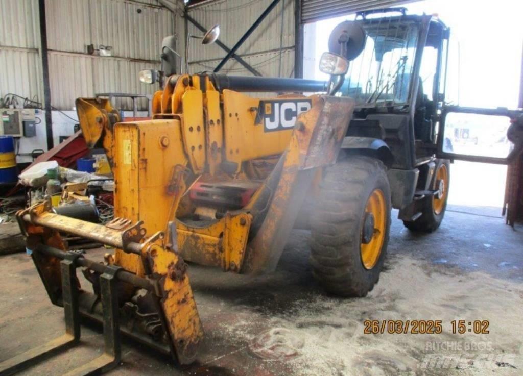 JCB 540-170 伸缩臂叉装车|叉装车