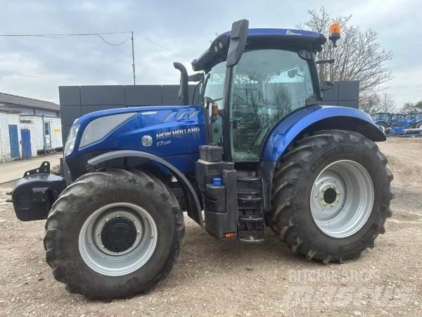 New Holland T7.225 拖拉机/农用车