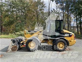 CAT 906M 轮式装载机