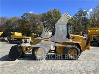 CAT 910 轮式装载机