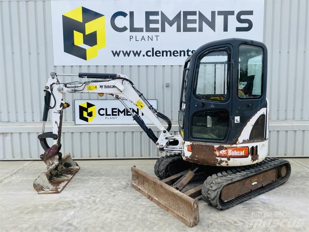 Bobcat 425 小型挖掘机
