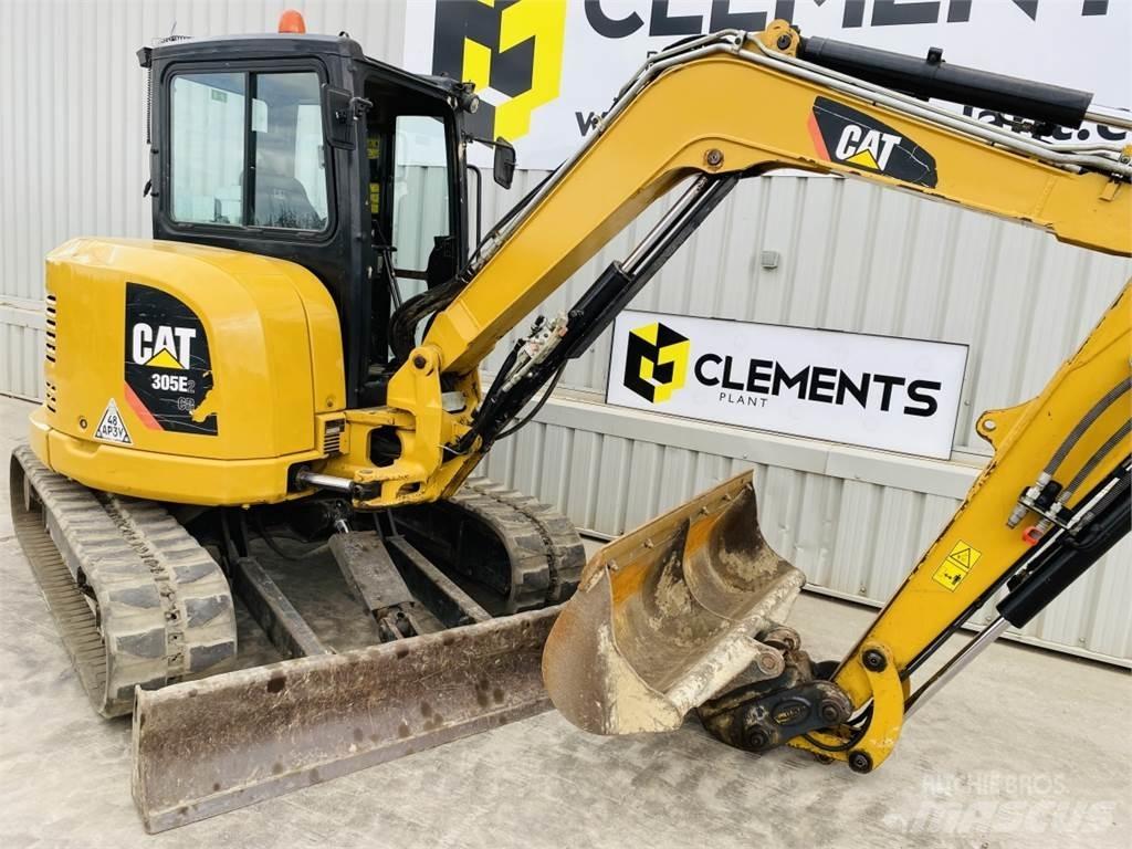 CAT 305E2 中型挖掘机