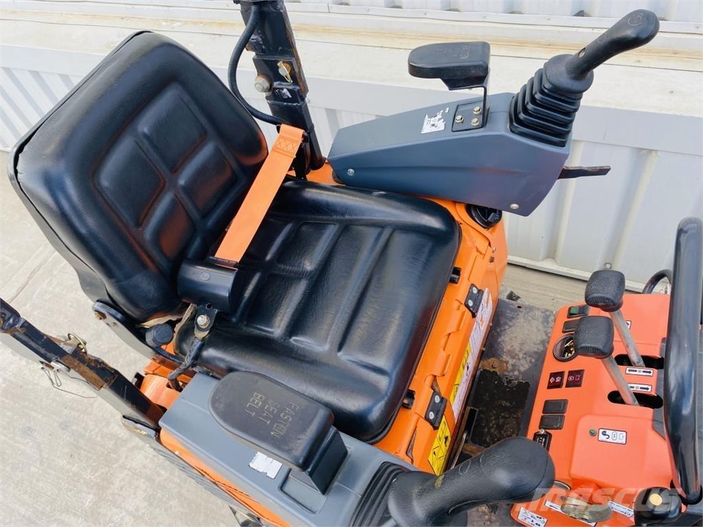 Doosan DX10Z 小型挖掘机