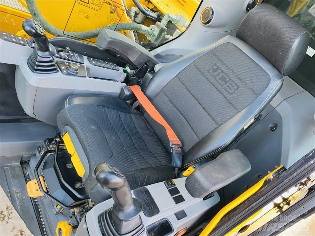 JCB 220XLC 履带挖掘机