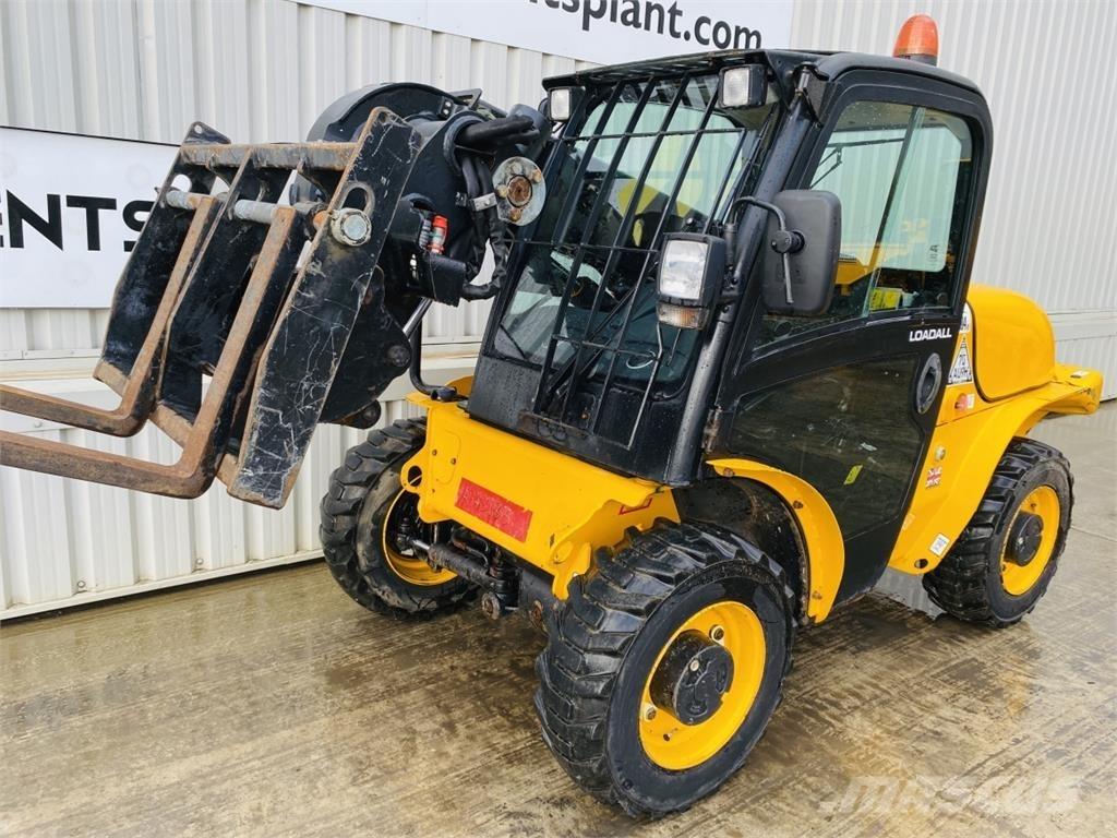 JCB 520-40 伸缩臂叉装车|叉装车