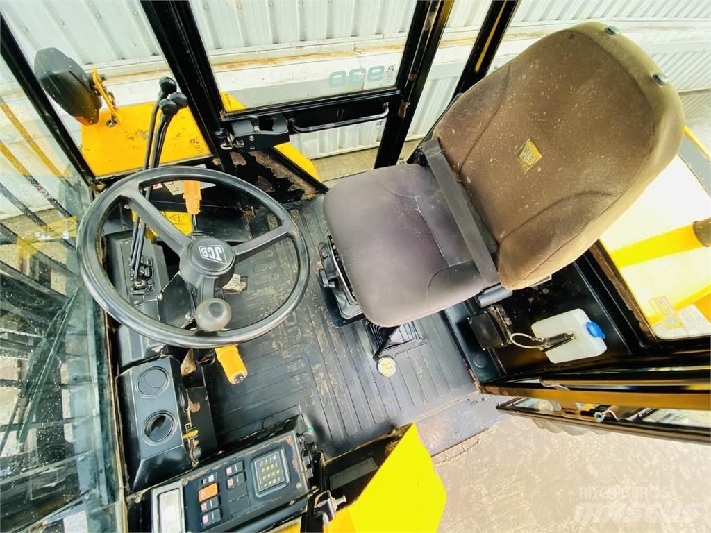 JCB 930RTFL 建筑机械-其他