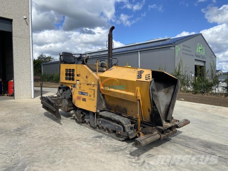 ABG Titan 125 沥青摊铺机