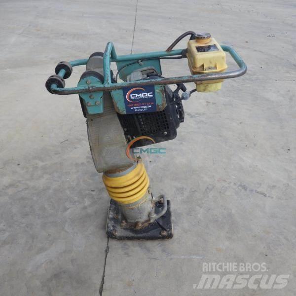 Ammann AV 土壤压实机