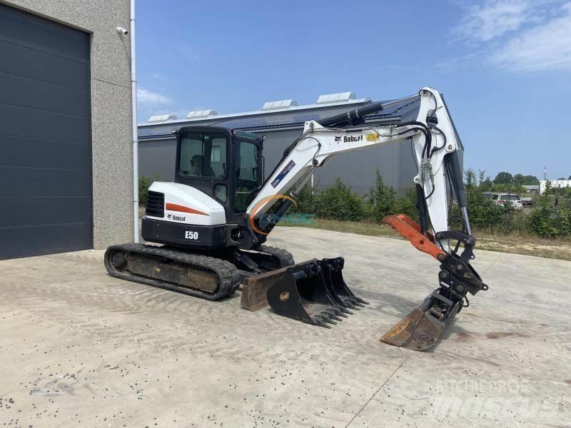 Bobcat E 50 轮式挖掘机