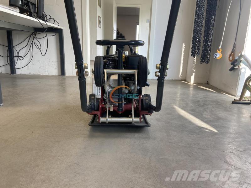 Dynapac DFP8 平板夯