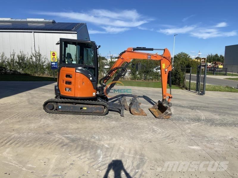 Hitachi ZX336 轮式挖掘机