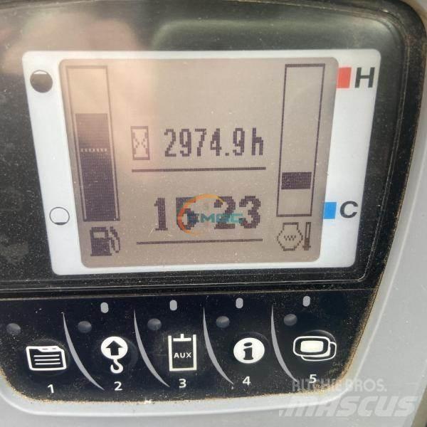 Kubota KX080-4 轮式挖掘机