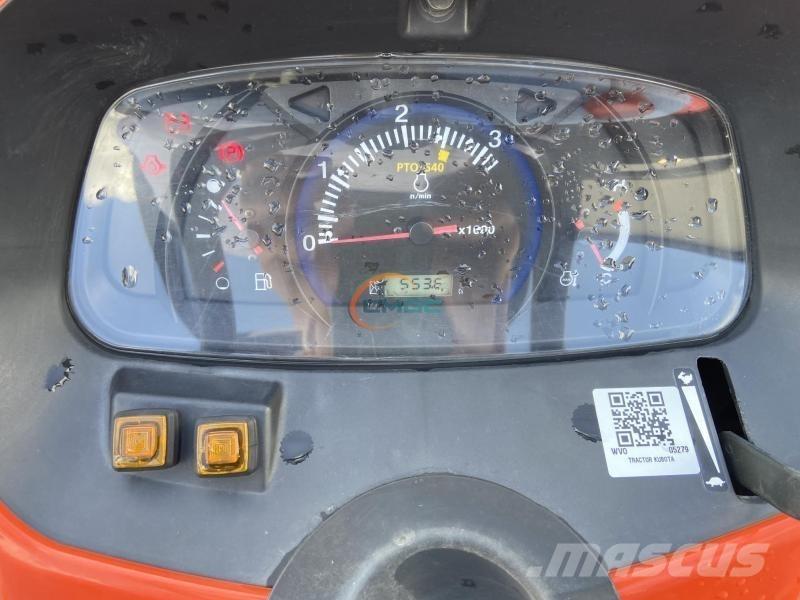 Kubota L1-382 拖拉机/农用车