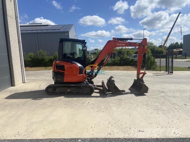 Kubota U36-4 轮式挖掘机