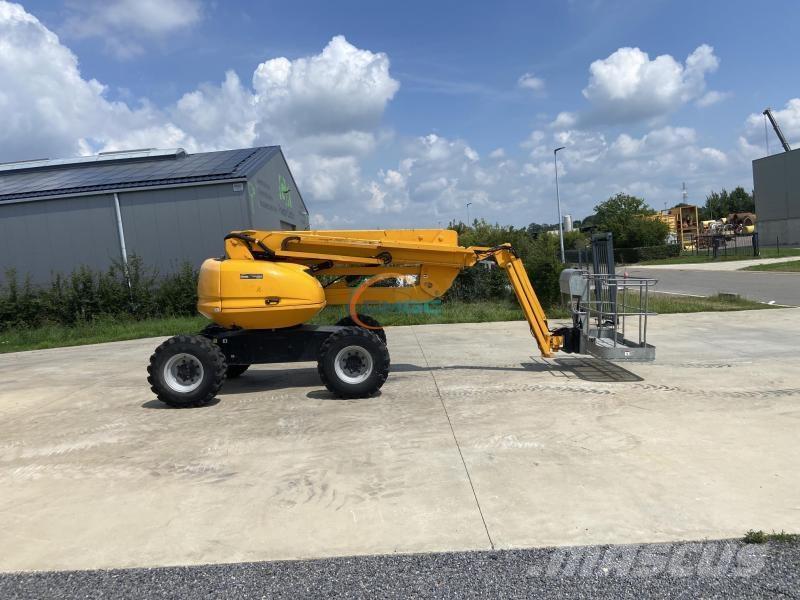 Manitou 160 ATJ 曲臂高空工作平台