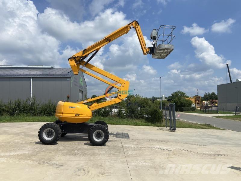 Manitou 160 ATJ 曲臂高空工作平台