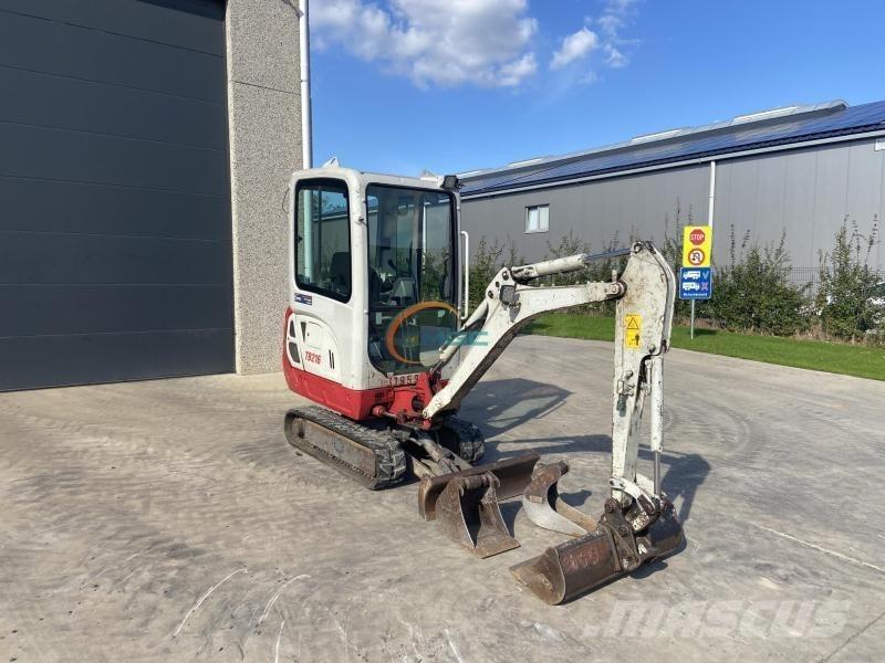 Takeuchi TB216 轮式挖掘机