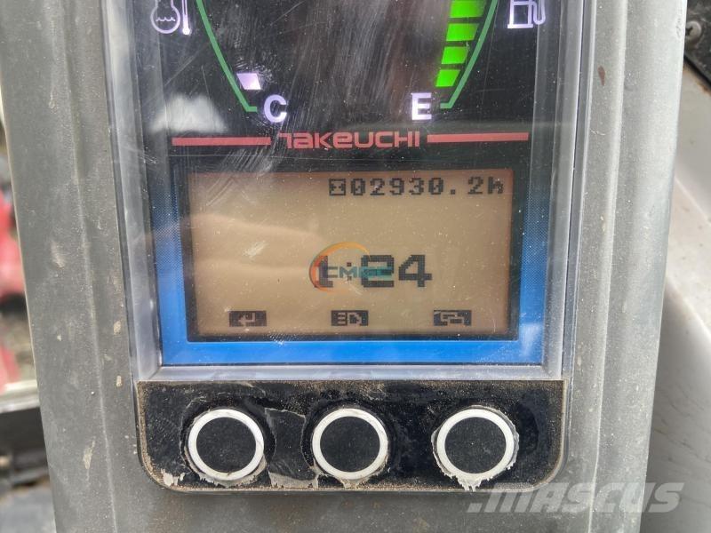 Takeuchi TB216 轮式挖掘机