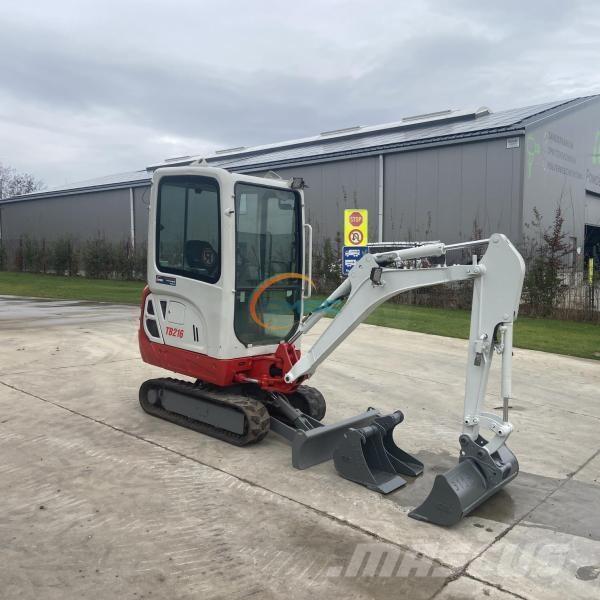 Takeuchi TB216 轮式挖掘机