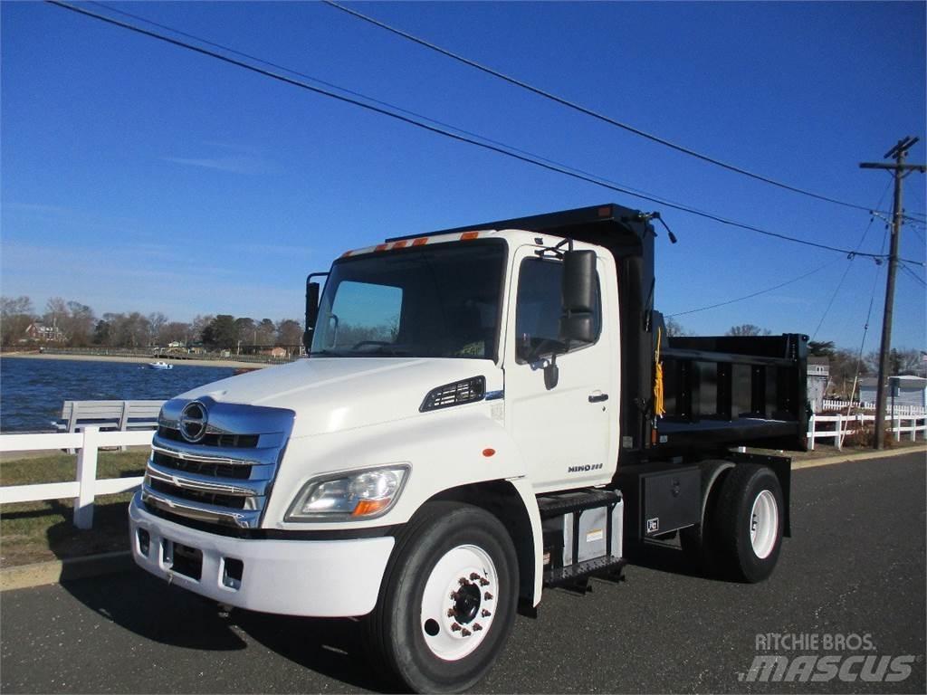 Hino 268 自卸式货车