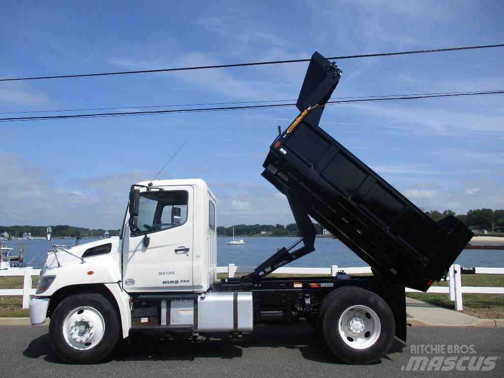 Hino 338 自卸式货车