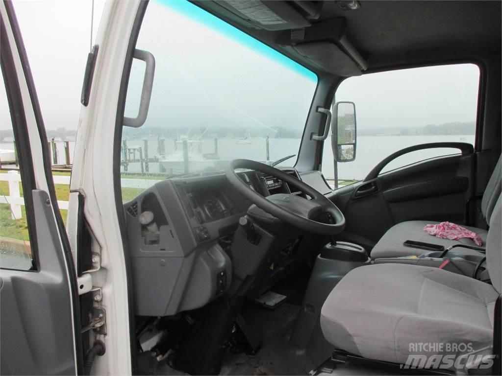 Isuzu NQR 自卸式货车