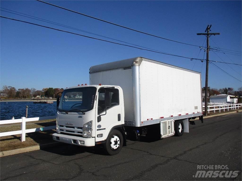 Isuzu NRR 厢式货车
