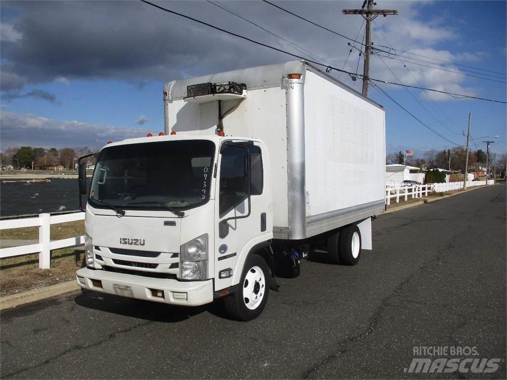 Isuzu NRR 厢式货车