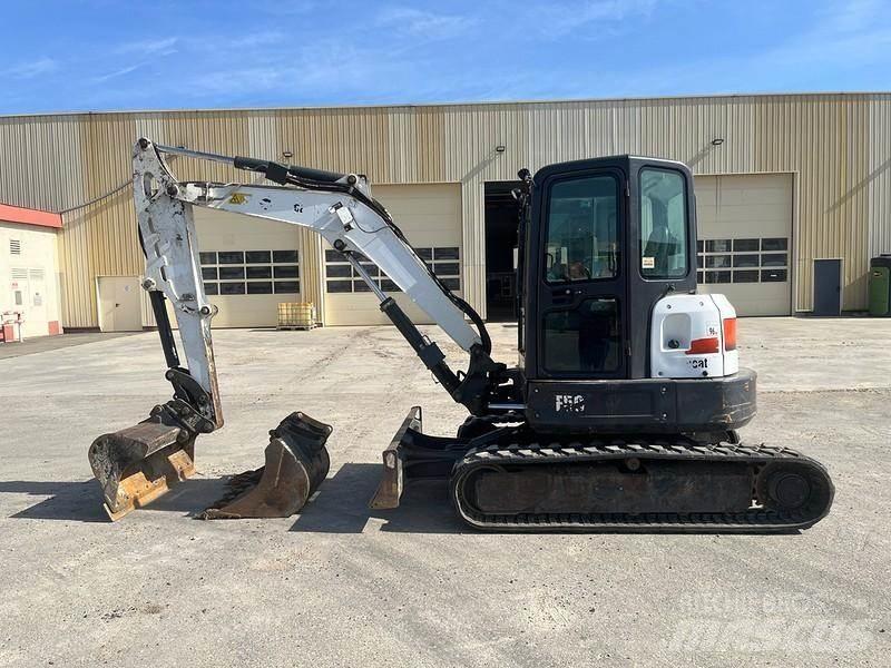 Bobcat E50 小型挖掘机