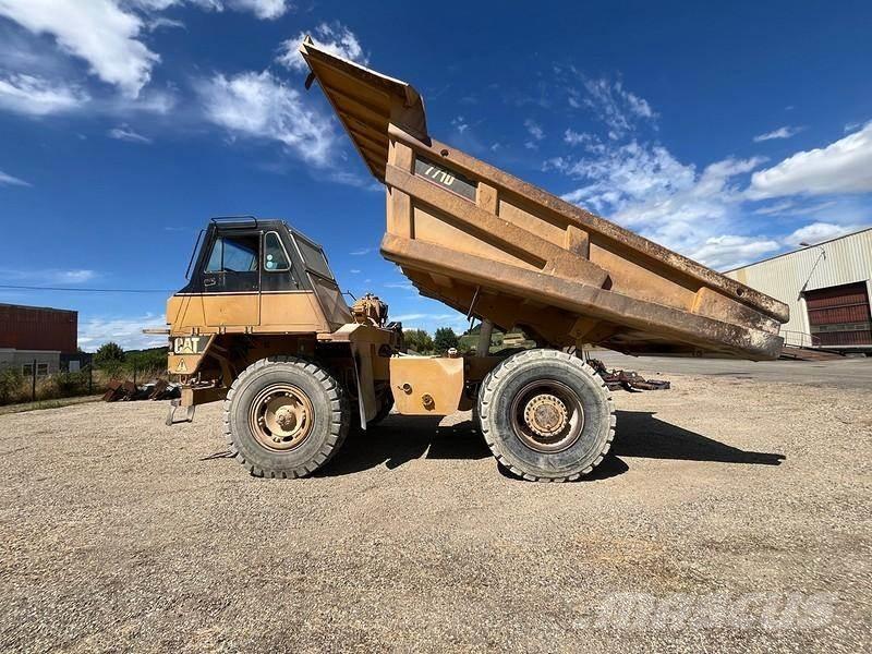 CAT 771D 刚性自卸车