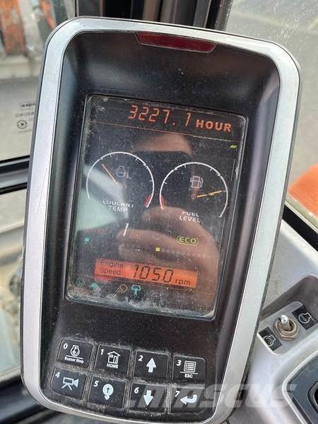 Doosan DX85R-3 小型挖掘机