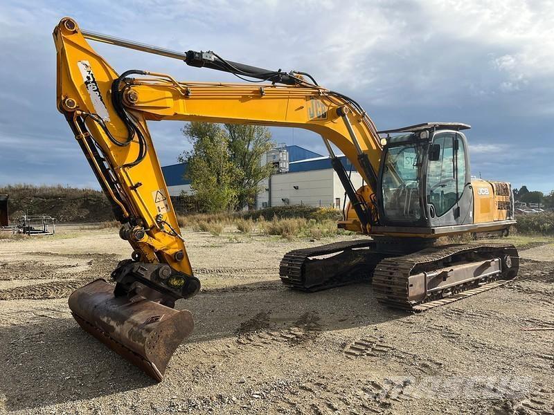 JCB JS210 LC 履带挖掘机