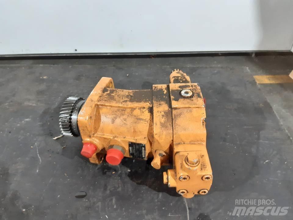 CASE 121D 液压