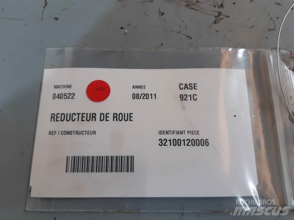 CASE 921C 传动装置