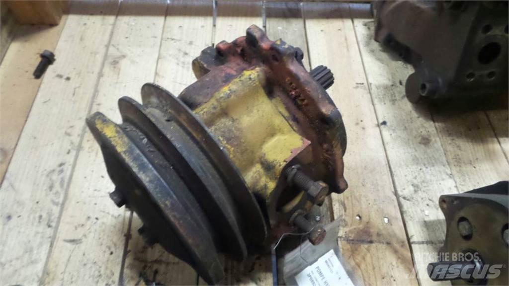 CAT 120G 液压