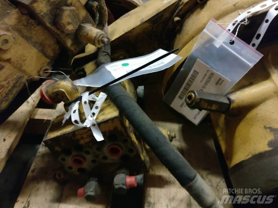 CAT 211 液压