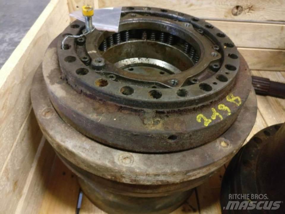 CAT 213B 传动装置