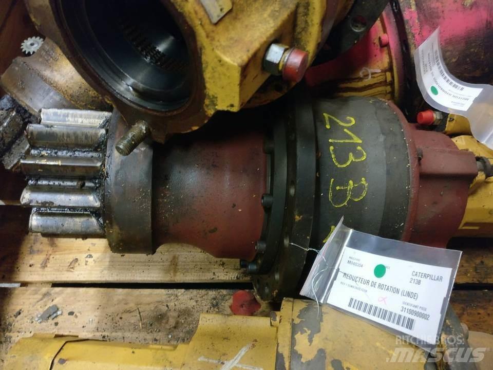 CAT 213B 传动装置