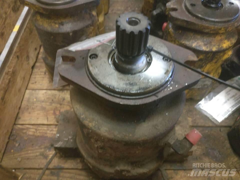 CAT 215 液压