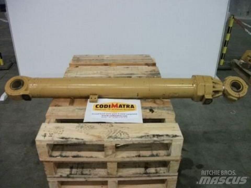CAT 215 液压