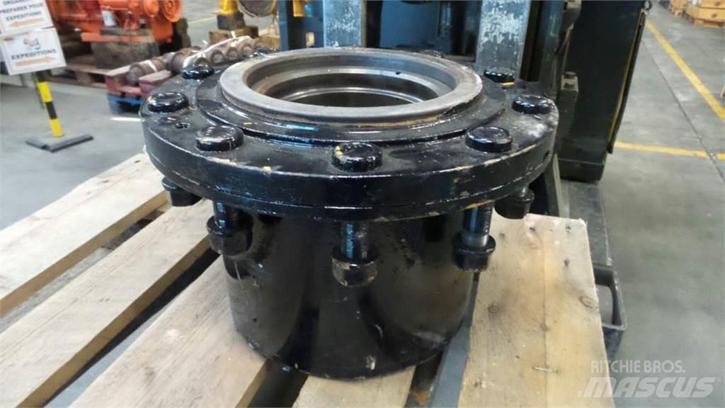CAT 224B 传动装置