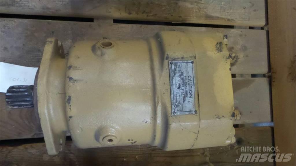 CAT 225 液压