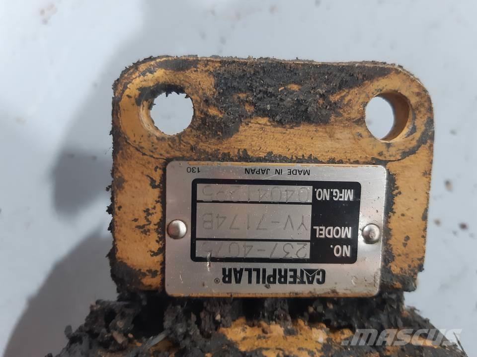 CAT 302.5 液压