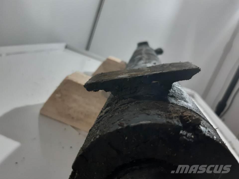 CAT 302.5 液压