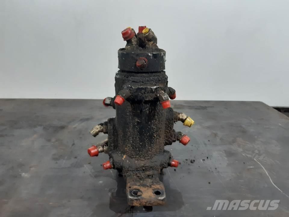 CAT 303.5 液压