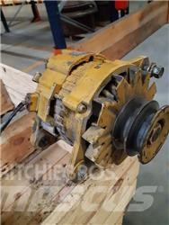 CAT 318B 发动机